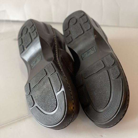 b.o.c. Women's Brown Leather Peggy Clog Comfort Loafer Flats Slip-On Shoes, 11 - Picture 7 of 7